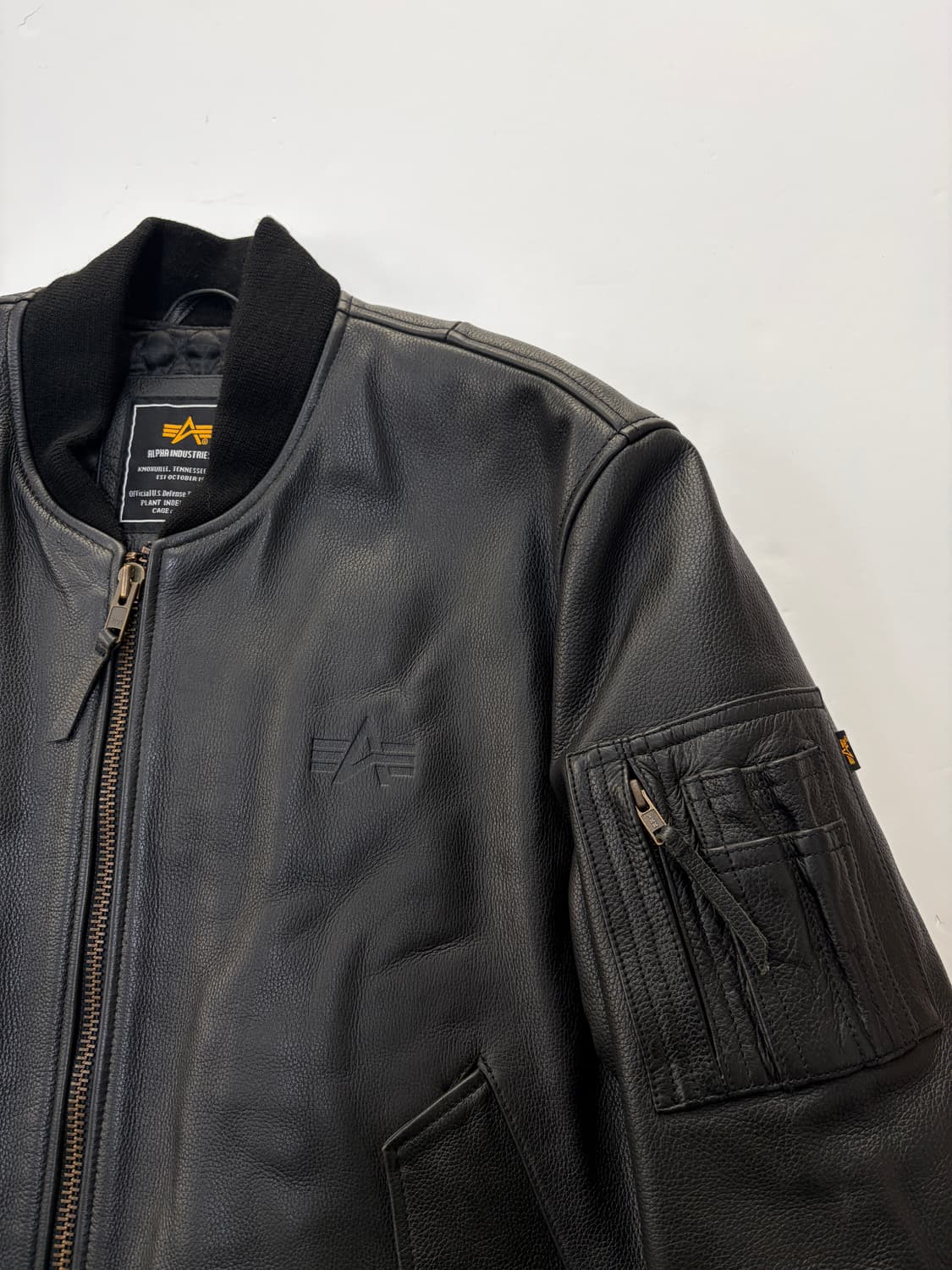 알파인더스트리 ma-1 레더 봄버 자켓 상품이미지2