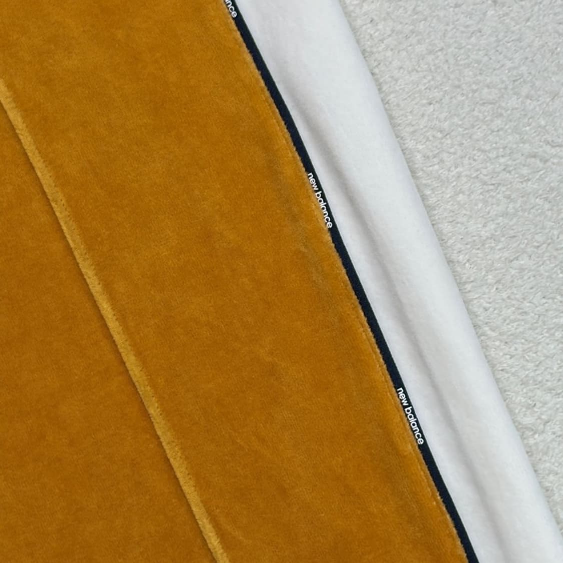 NEW BALANCE 벨벳 트레이닝 팬츠 L 상품이미지3