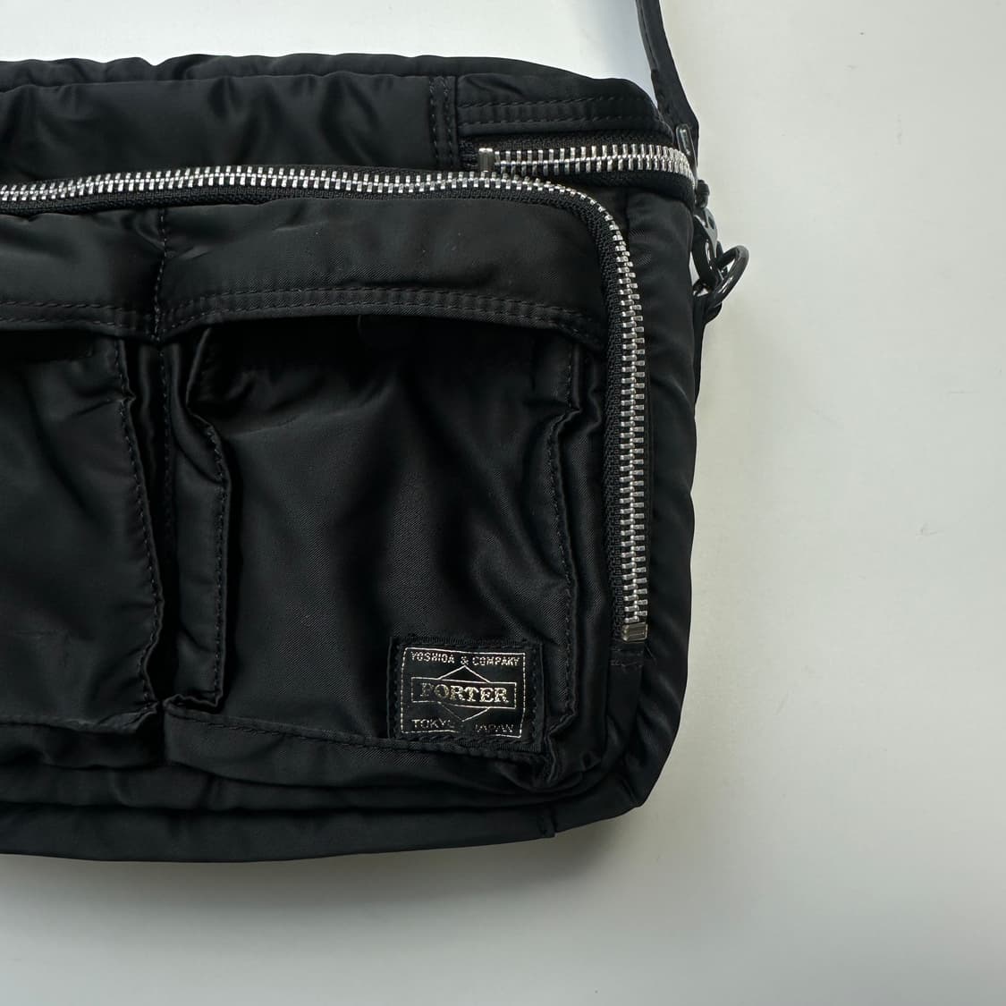 PORTER TANKER CAMERA BAG 포터 탱커 카메라백 상품이미지2