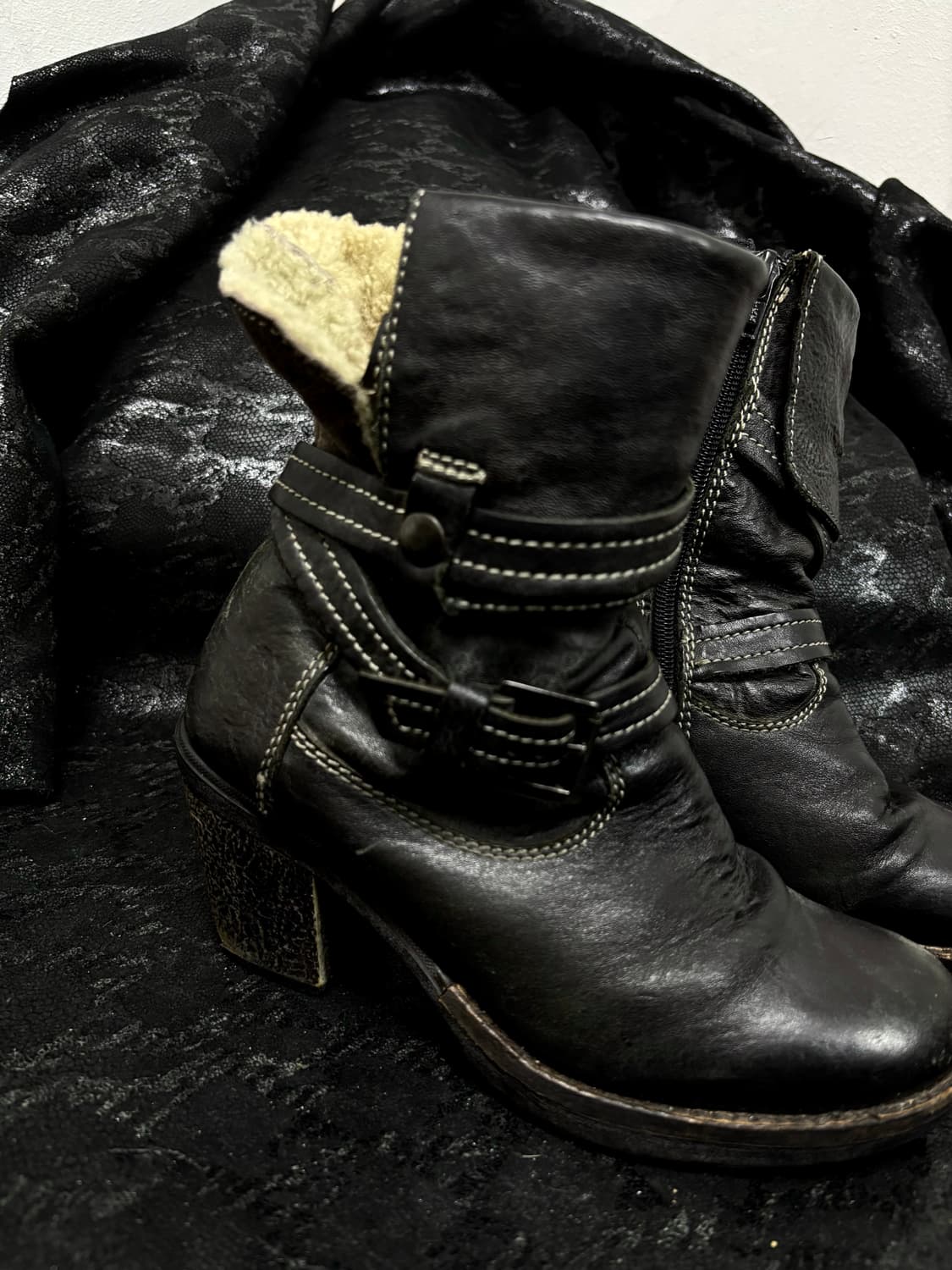 “MANAS” 00’s Rare Design 2Buckle Detail  상품이미지8