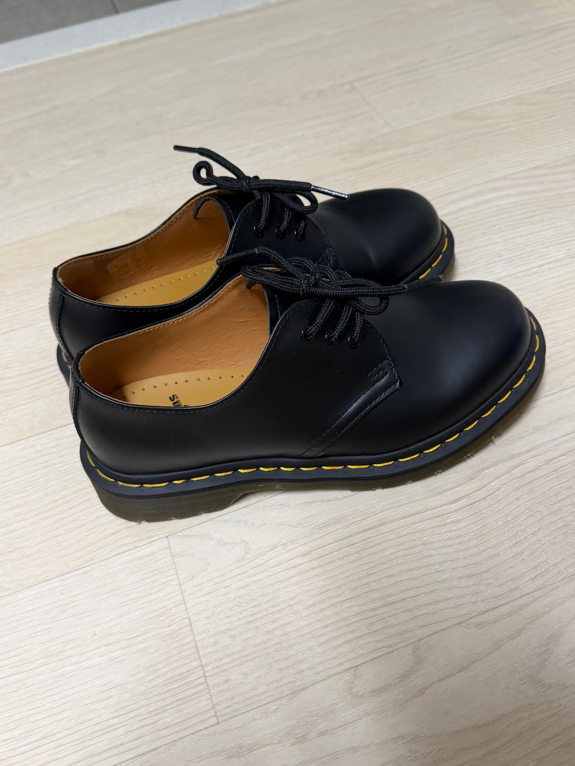 닥터마틴 1461 스무스 230 UK4 상품이미지3