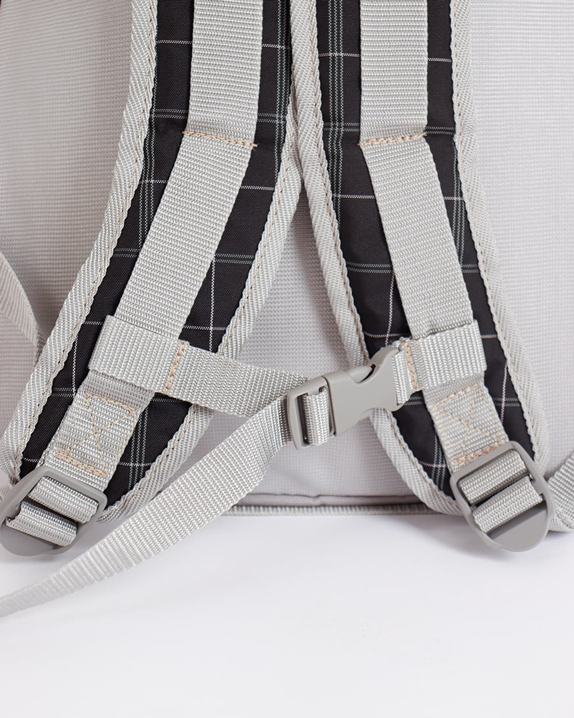 [BENETTON] 체크 패턴 데일리 백팩 상품이미지7