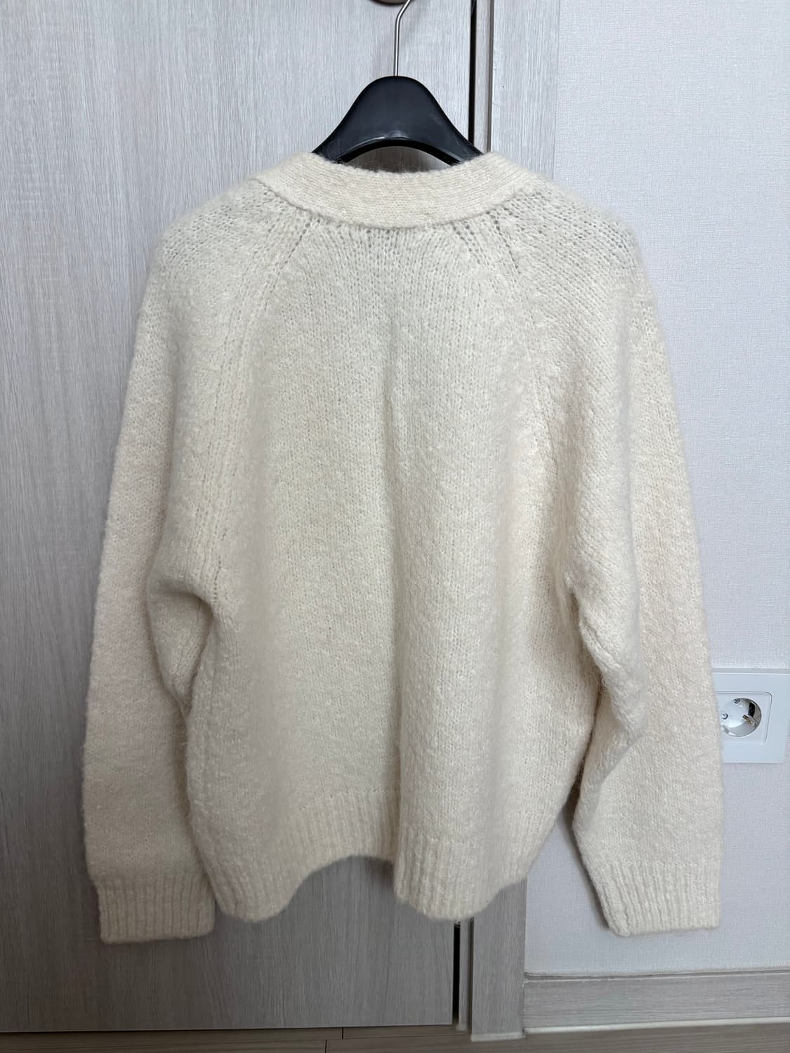 낫띵리튼 볼륨 알파카 가디건 아이보리 상품이미지7