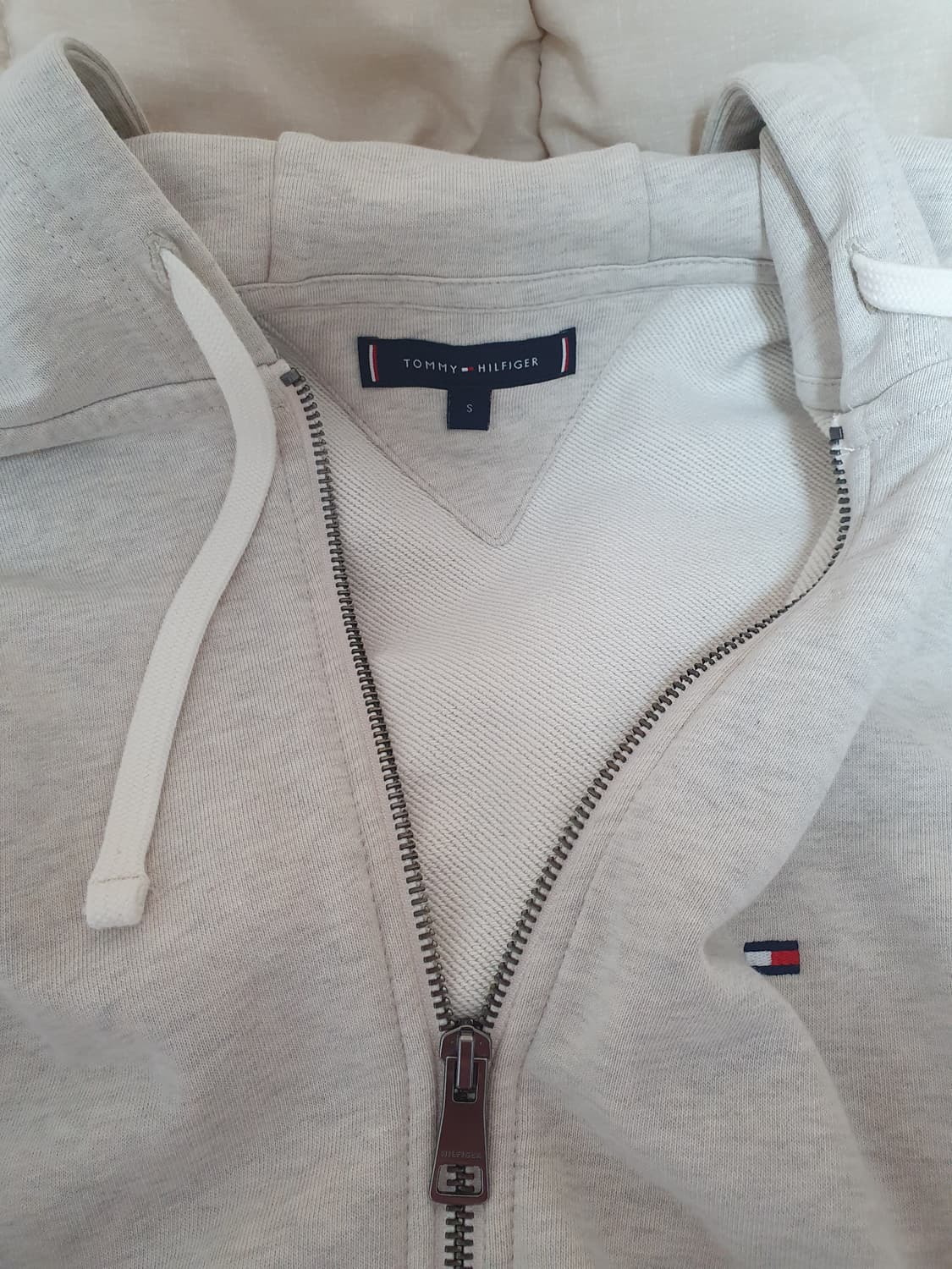 타미힐피거 후드 집업 상품이미지1