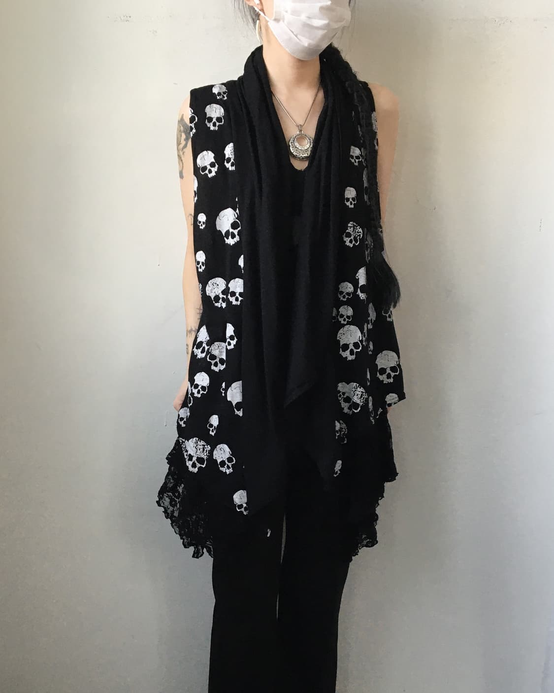 Skull pattern point drape open vest 상품이미지1