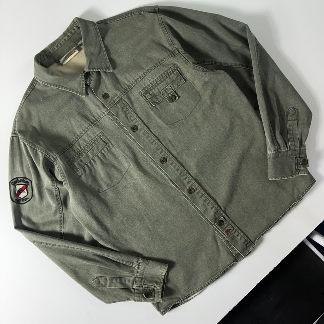 Quick silver  퀵실버 포켓 코튼 흑청 데님 셔츠  상품이미지2