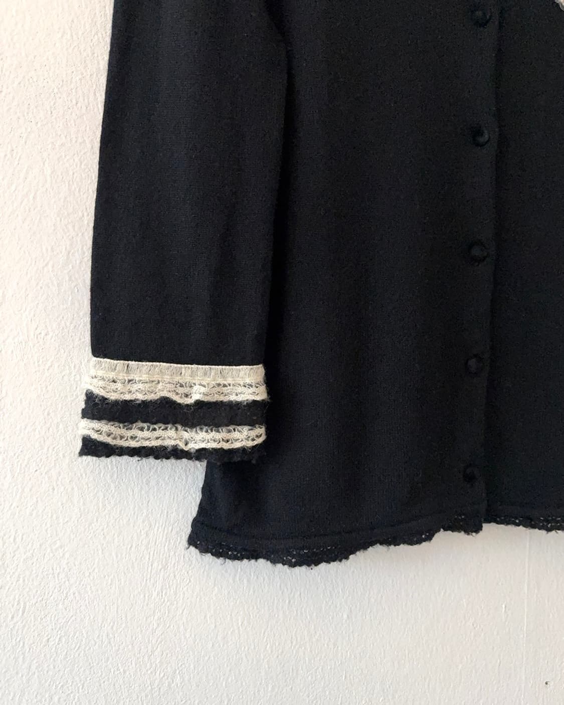 Archive Floral Corsage Knit Cardigan 상품이미지8