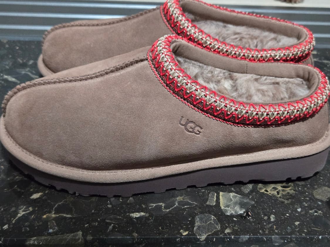 어그 시그니처 스웨이드 타스만 슬리퍼 로키 오크 250 사이즈 상품이미지2