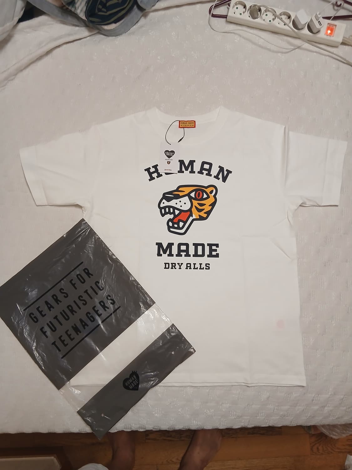 휴먼메이드 화이트 반팔티 상품이미지1