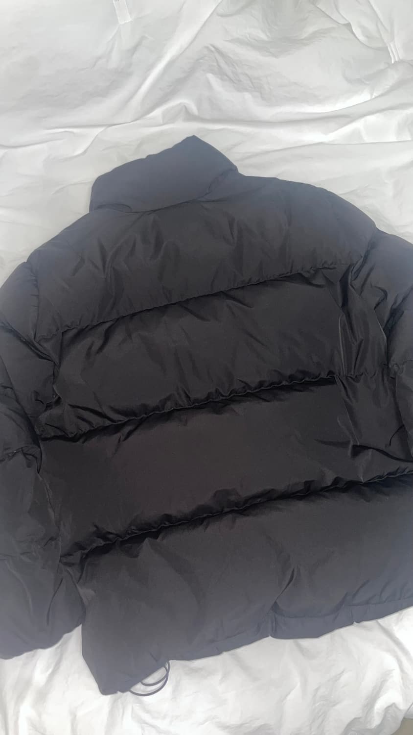 게스 여성 블랙 숏패딩 S 상품이미지4