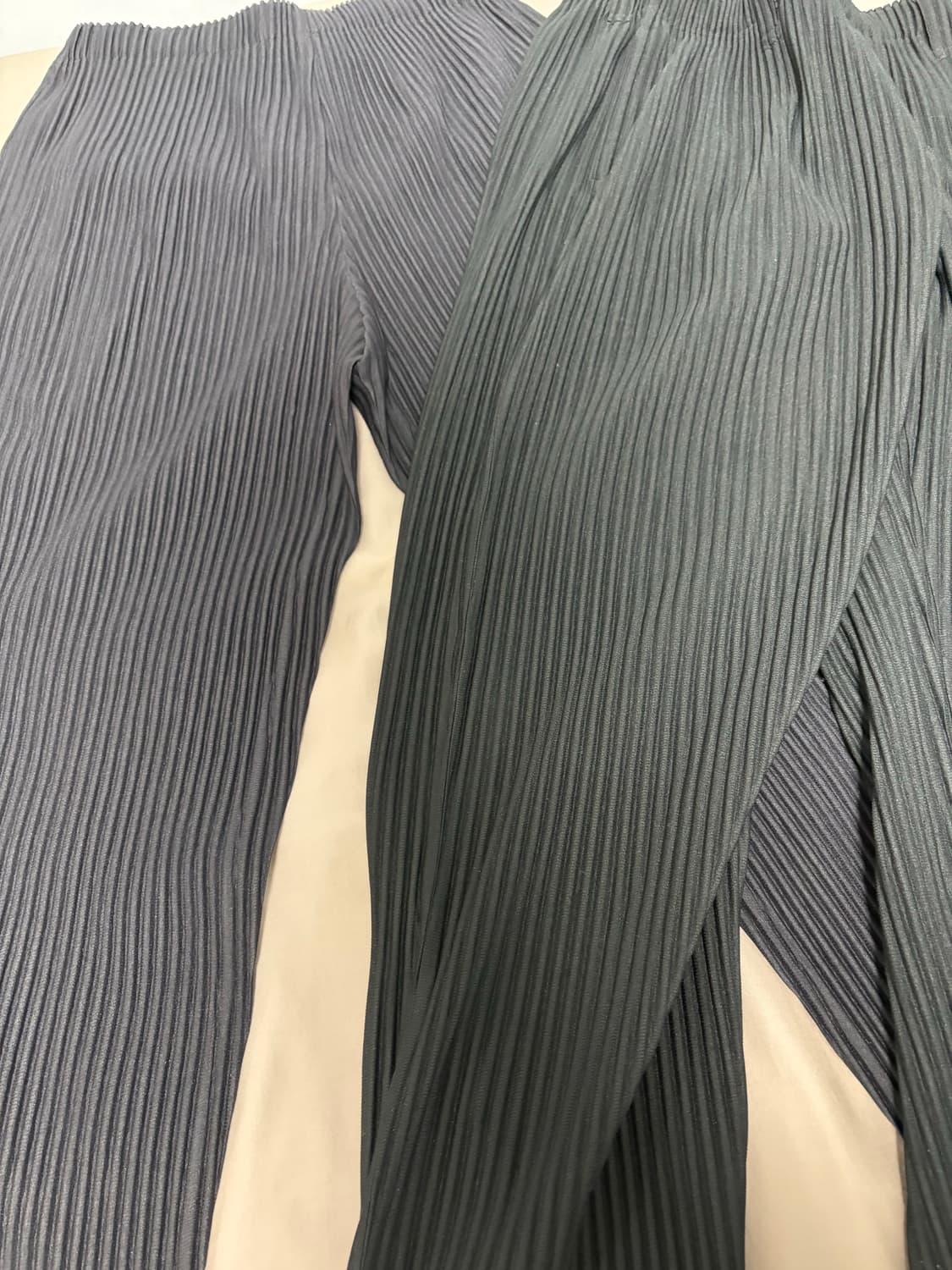 이세이미야케 옴므플리세 먼쓸리 블랙팬츠1 상품이미지2