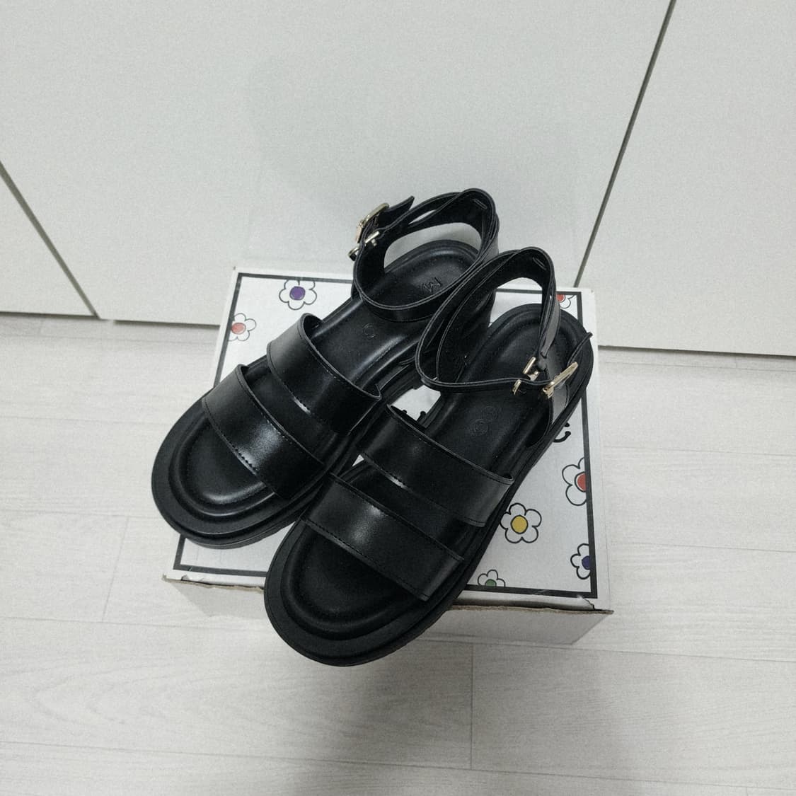 240 마크모크 Heron 청키 스트릿 샌들 5cm 블랙 스트랩 통굽 상품이미지2