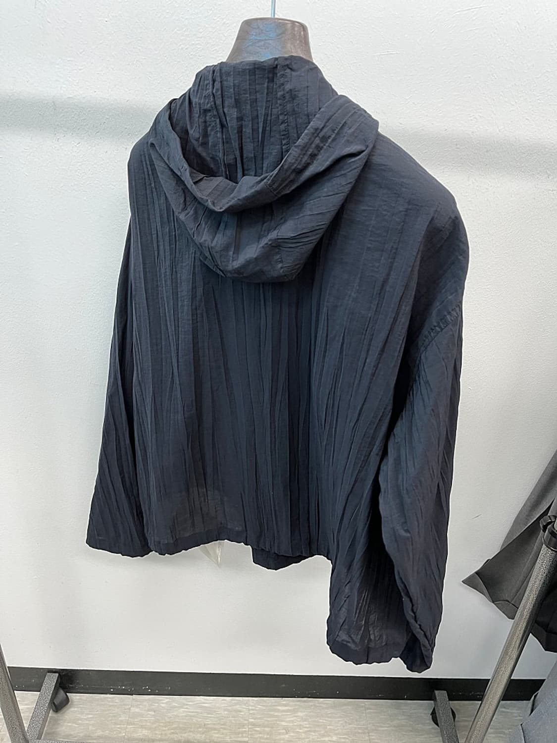 100-105) 쿠어 신형 플리츠 후드자켓  상품이미지8