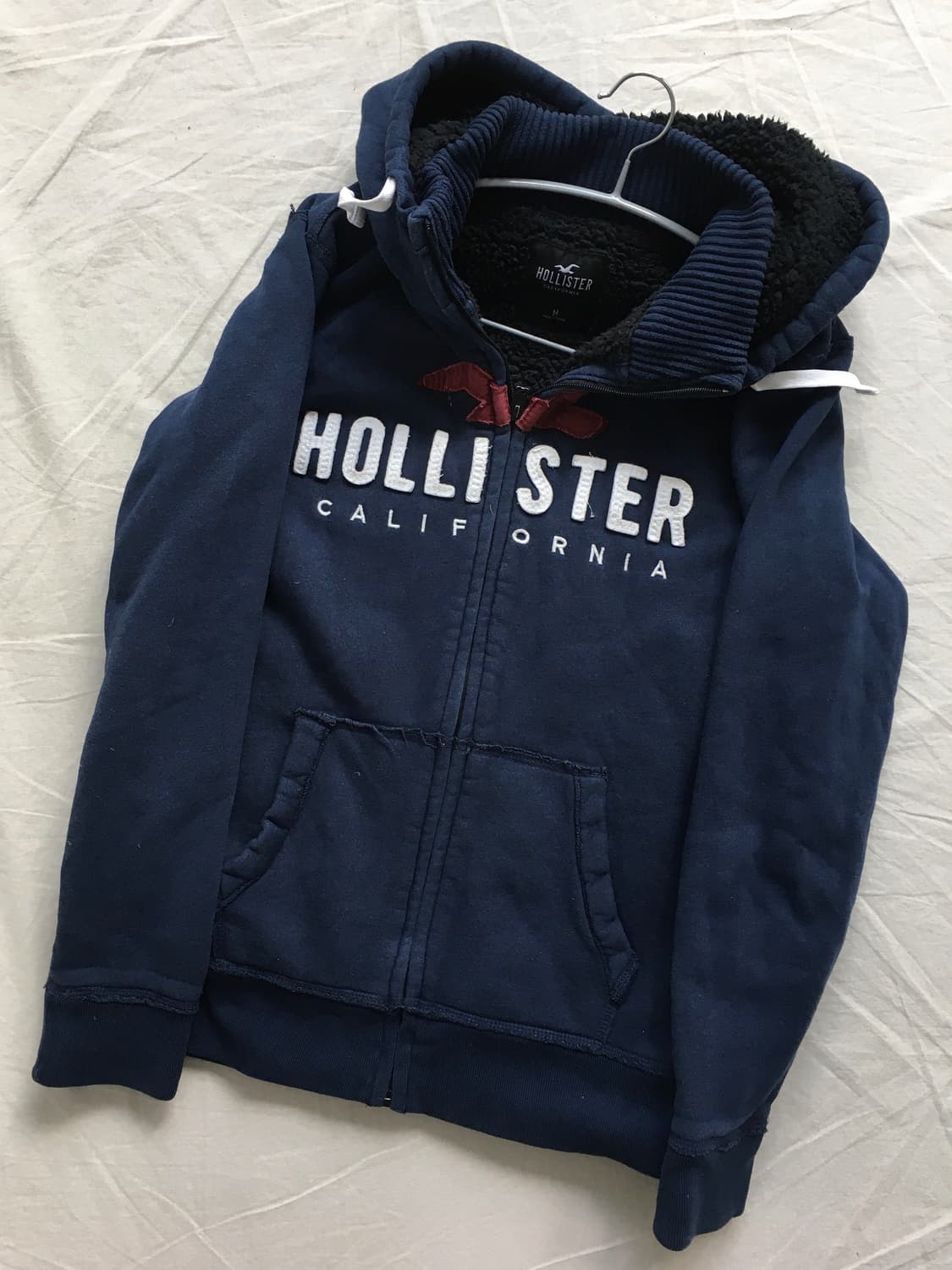 홀리스터 로고 후드집업 상품이미지3