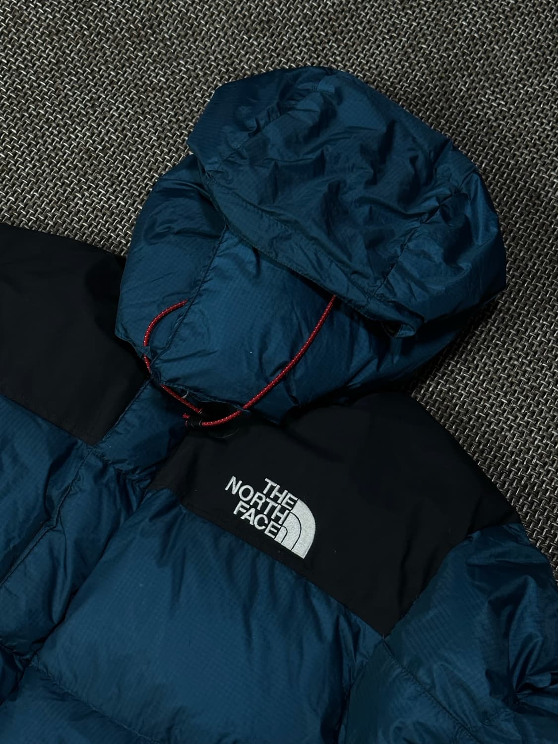 노스페이스 써밋시리즈 드라이로프트 700 상품이미지1