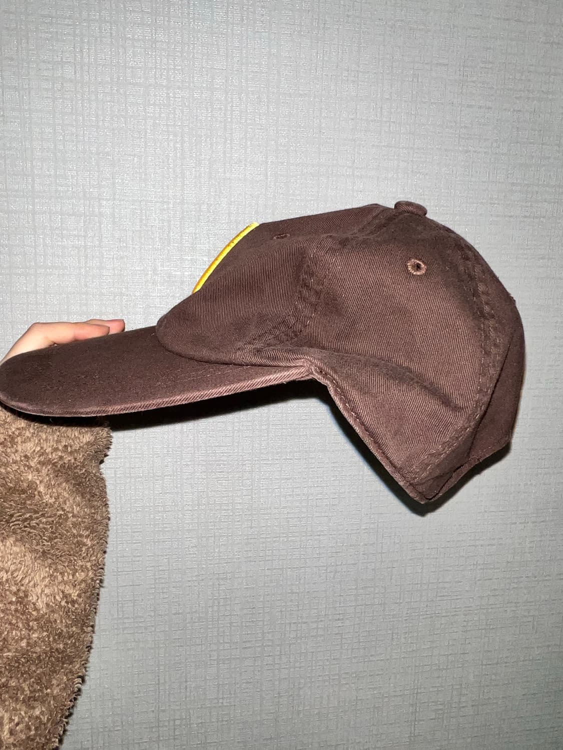 아노트 I.L.A 로고 롱 빌 워싱 캡 브라운 _ 맥도날드 모자 상품이미지2