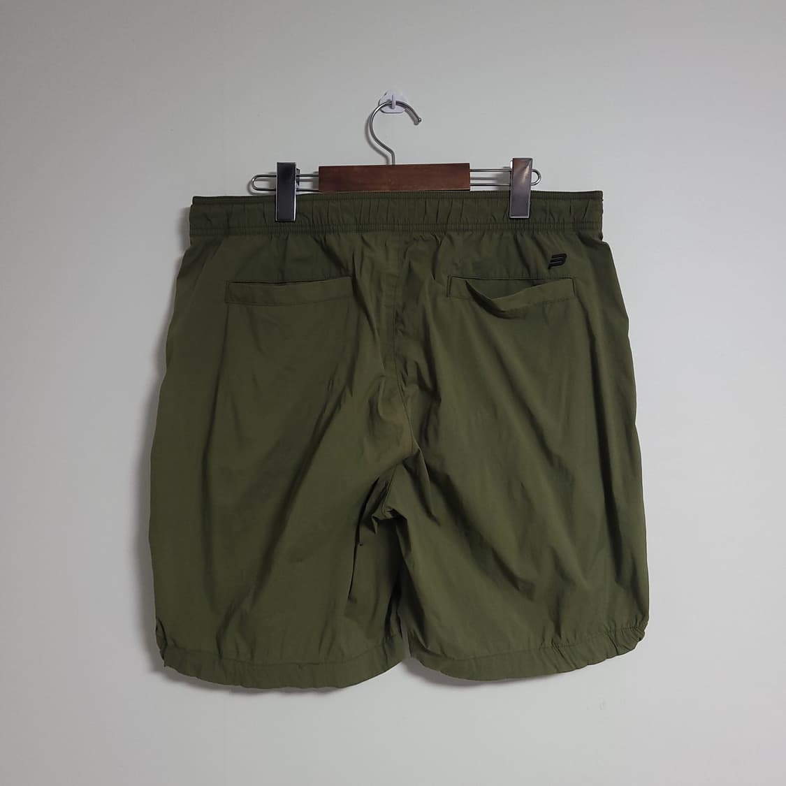 (36) BEANPOLE 빈폴 스포츠 카키색 기능성 반바지 상품이미지5