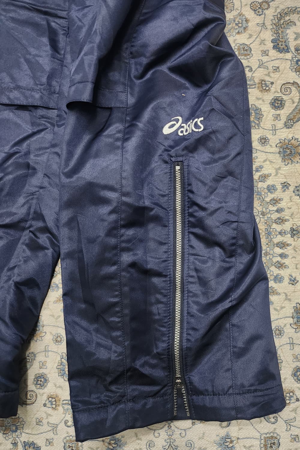 아식스 네이비 밑단 지퍼 트레이닝 팬츠 M (31인치까지) 상품이미지2