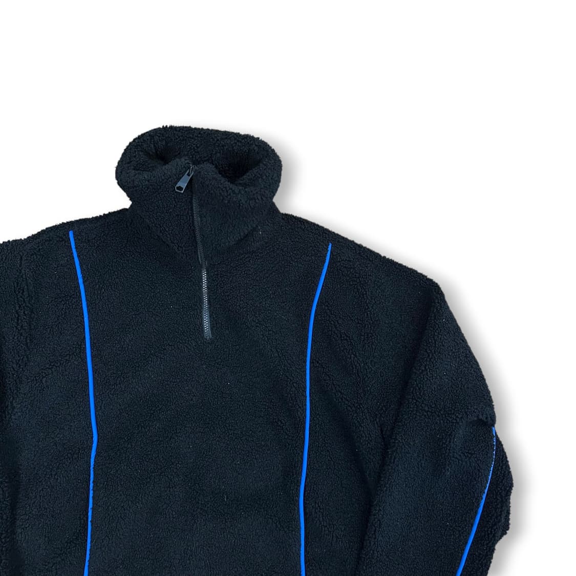 아더에러 양털 아노락 자켓 상품이미지2