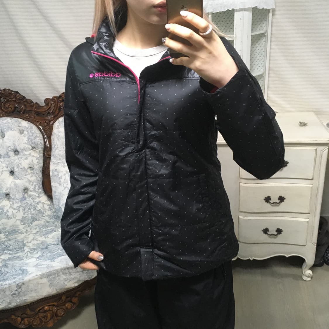 아디다스 블랫 도트 바람막이 점퍼 상품이미지4