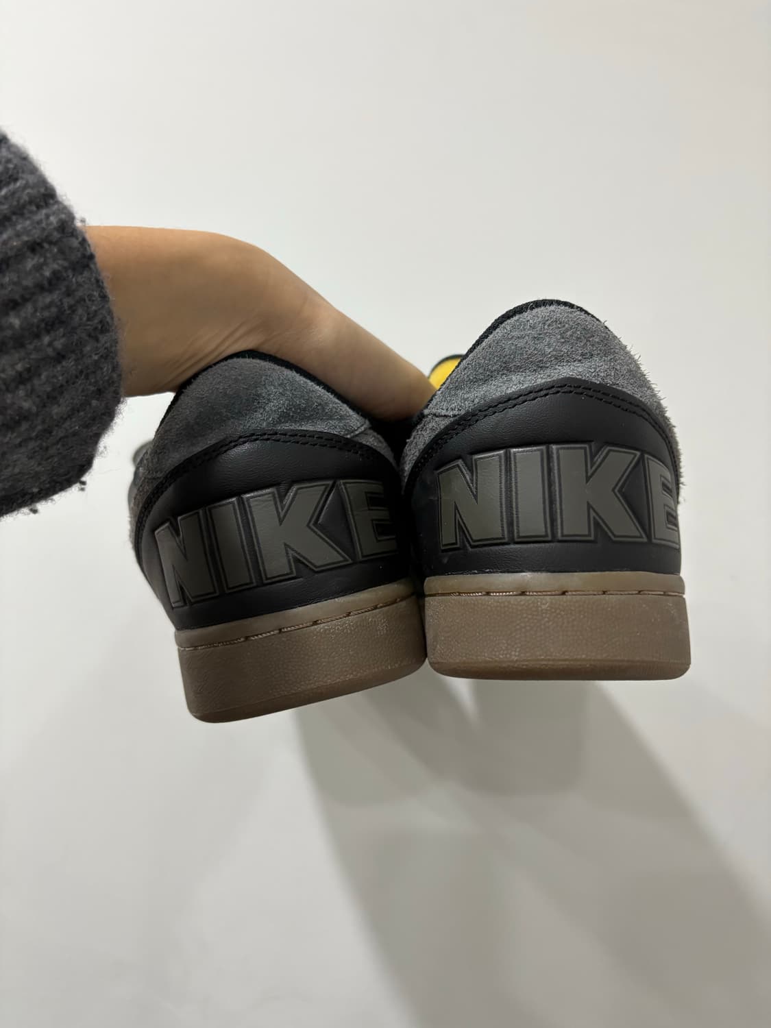 나이키 터미네이터 로우 다크 애쉬 상품이미지4