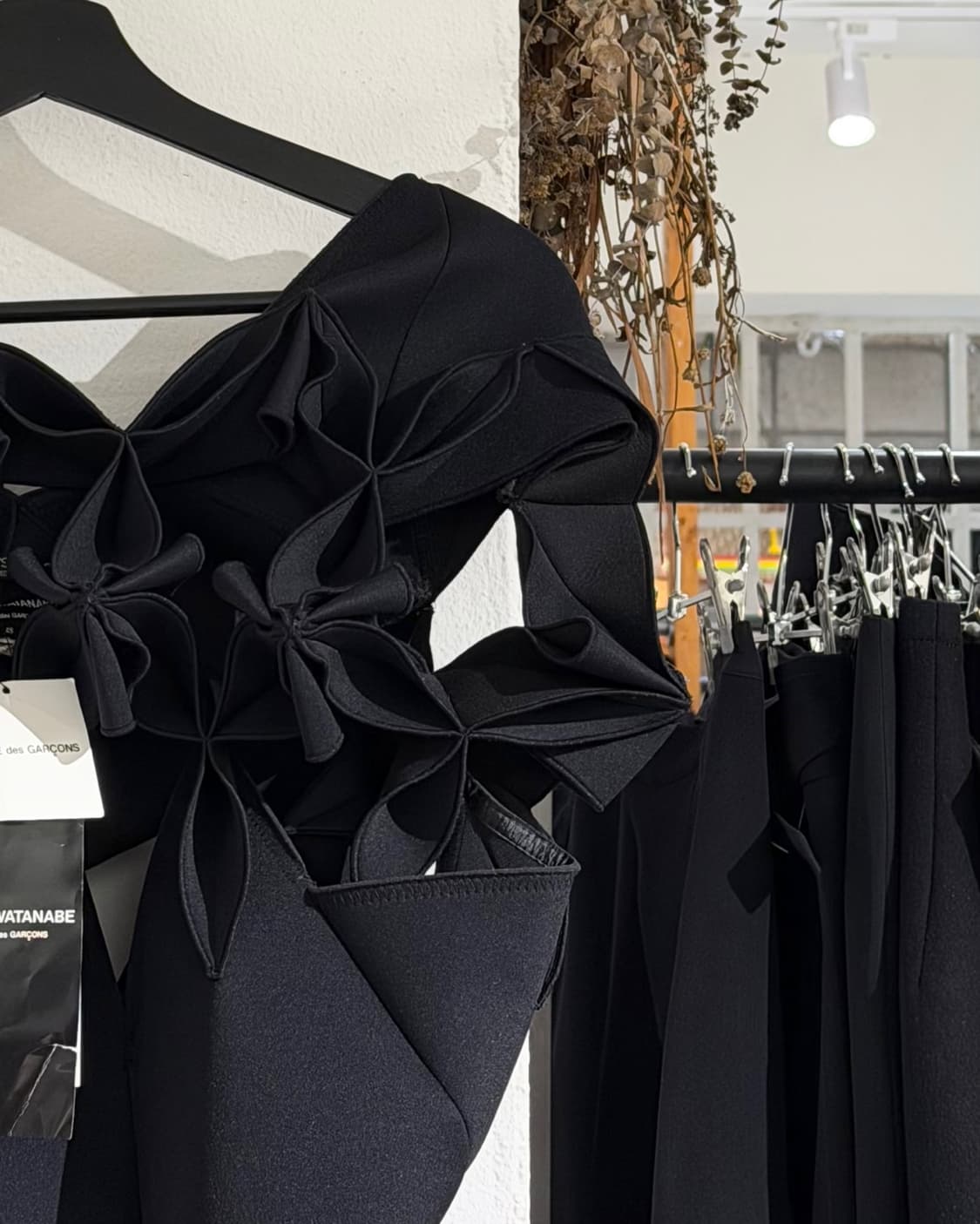 준야 와타나베 블랙 나일론 스컬프쳐 드레스 상품이미지3