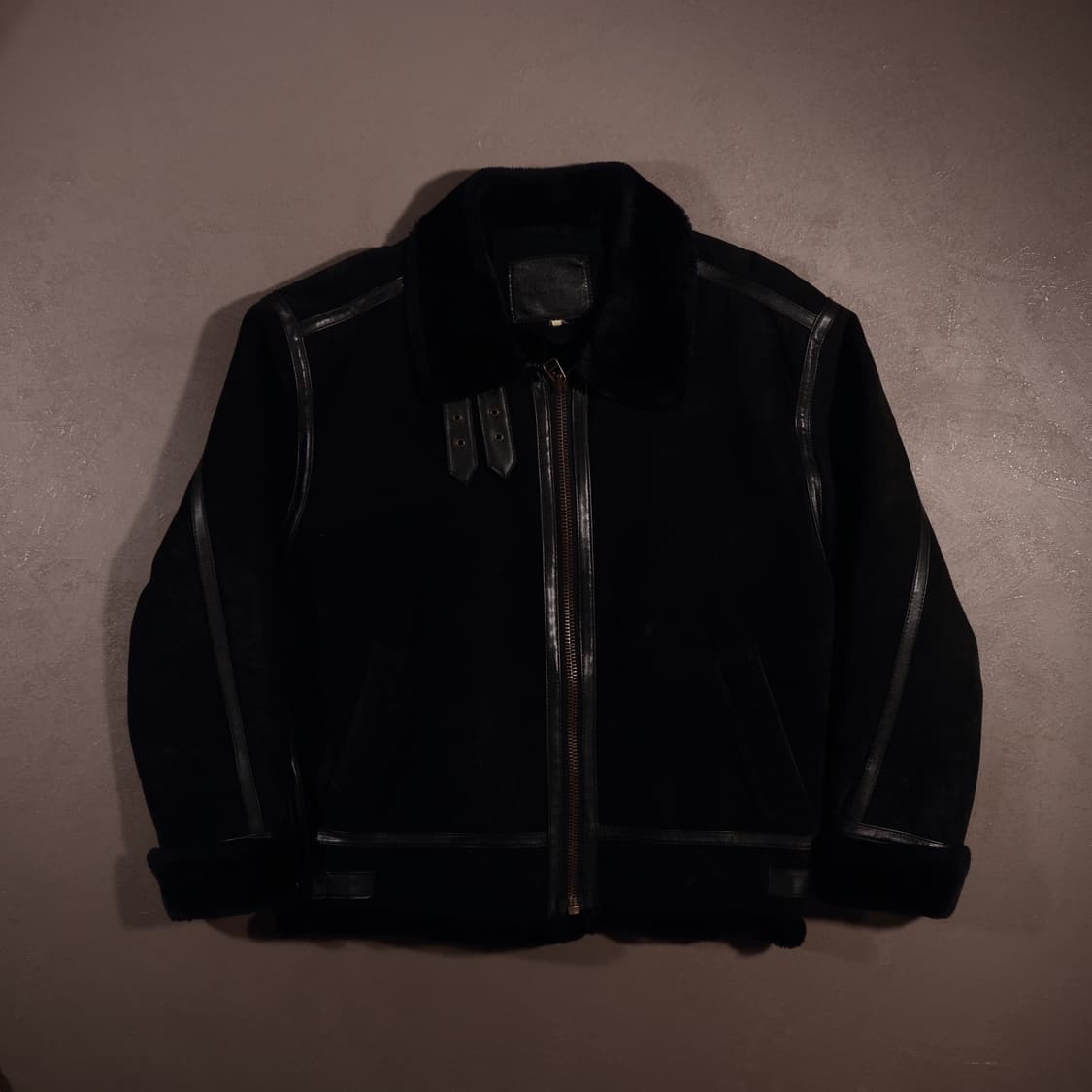 빈티지 블랙 무스탕 자켓 상품이미지1