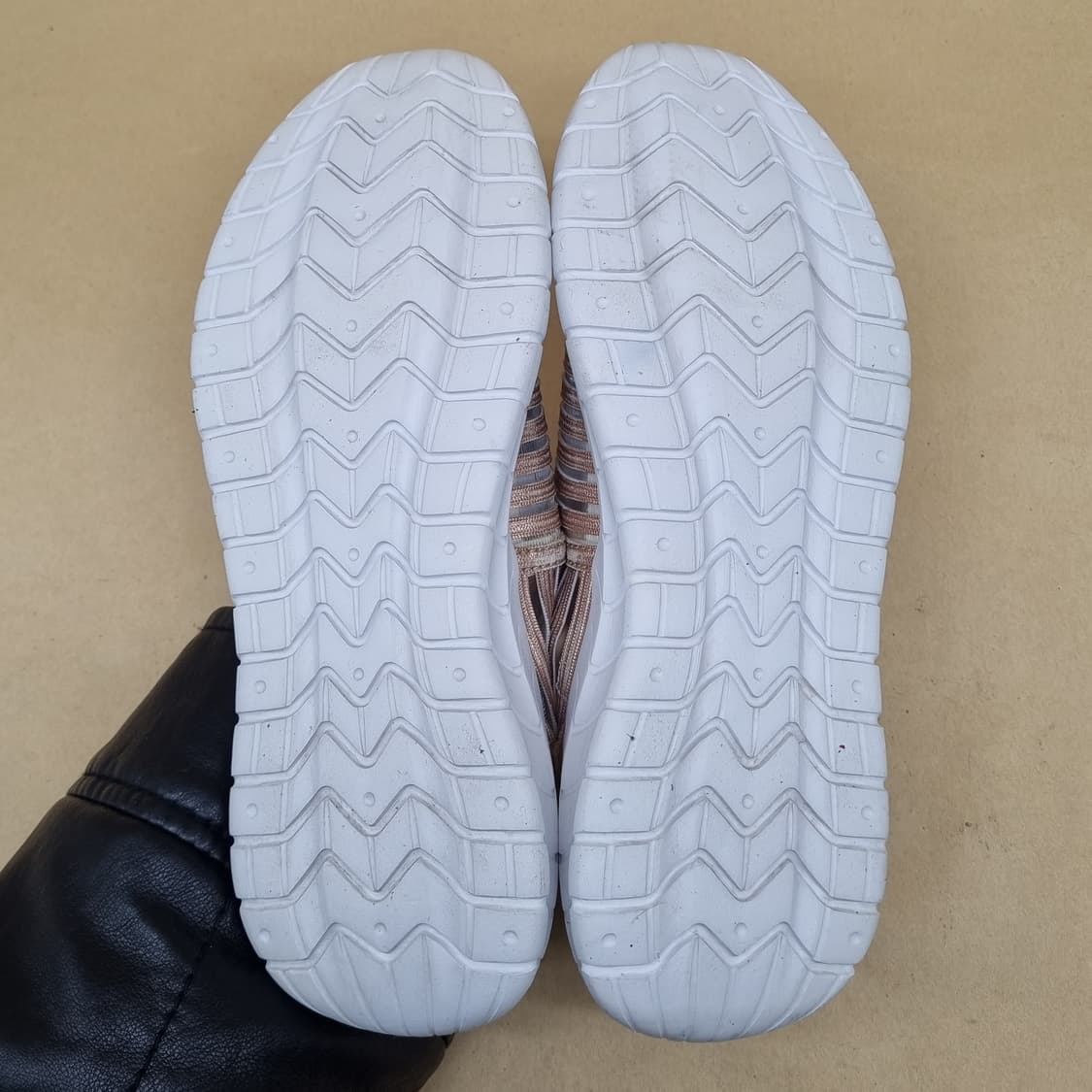 베어파우 메쉬 여성 슬립온245 상품이미지3