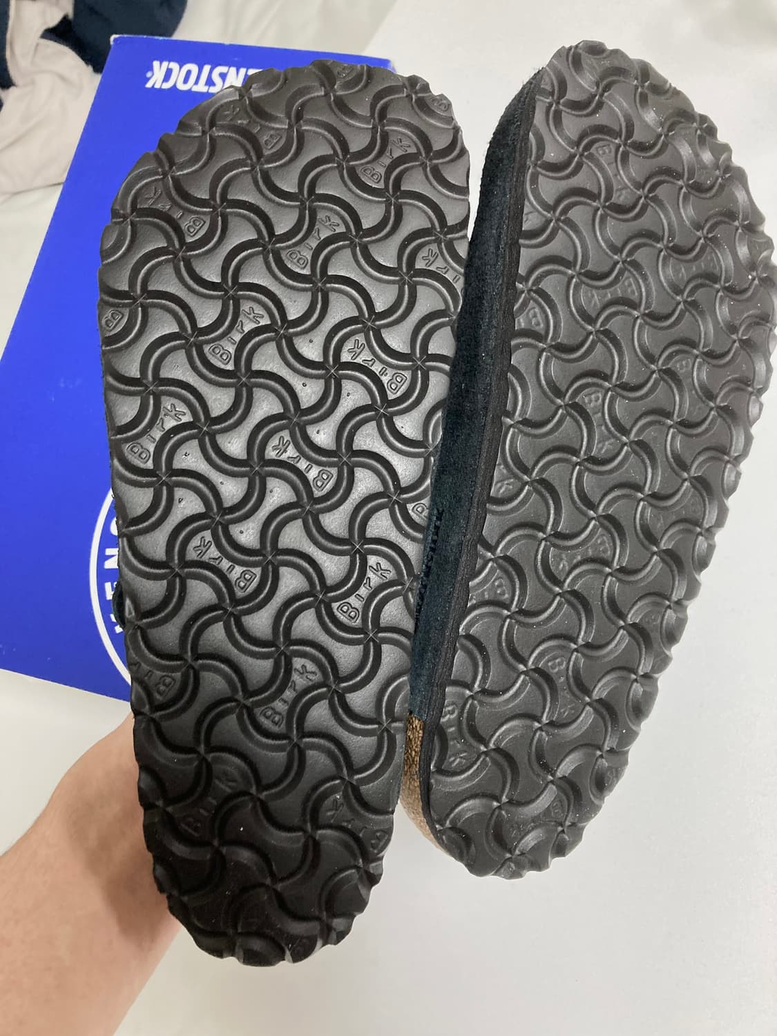 버켄스탁 보스턴 블랙 새상품 팔아요 (260) 상품이미지2