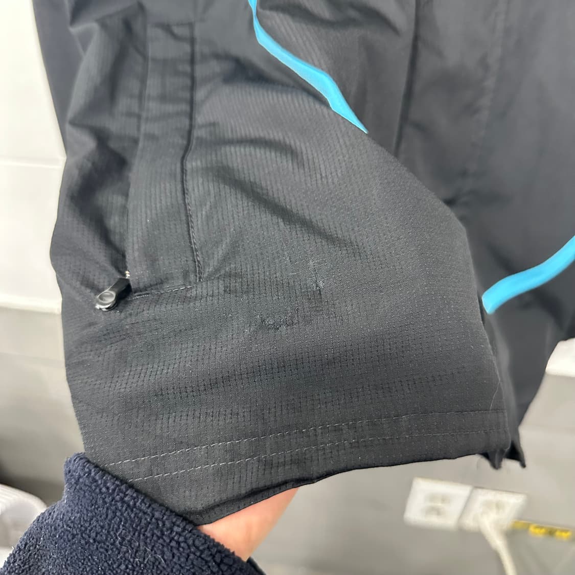 아디다스 레알마드리드 바람막이 상품이미지7