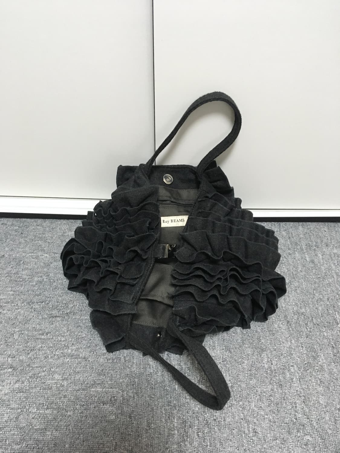 Ray Beams 레이빔즈 그레이 프릴백 상품이미지3