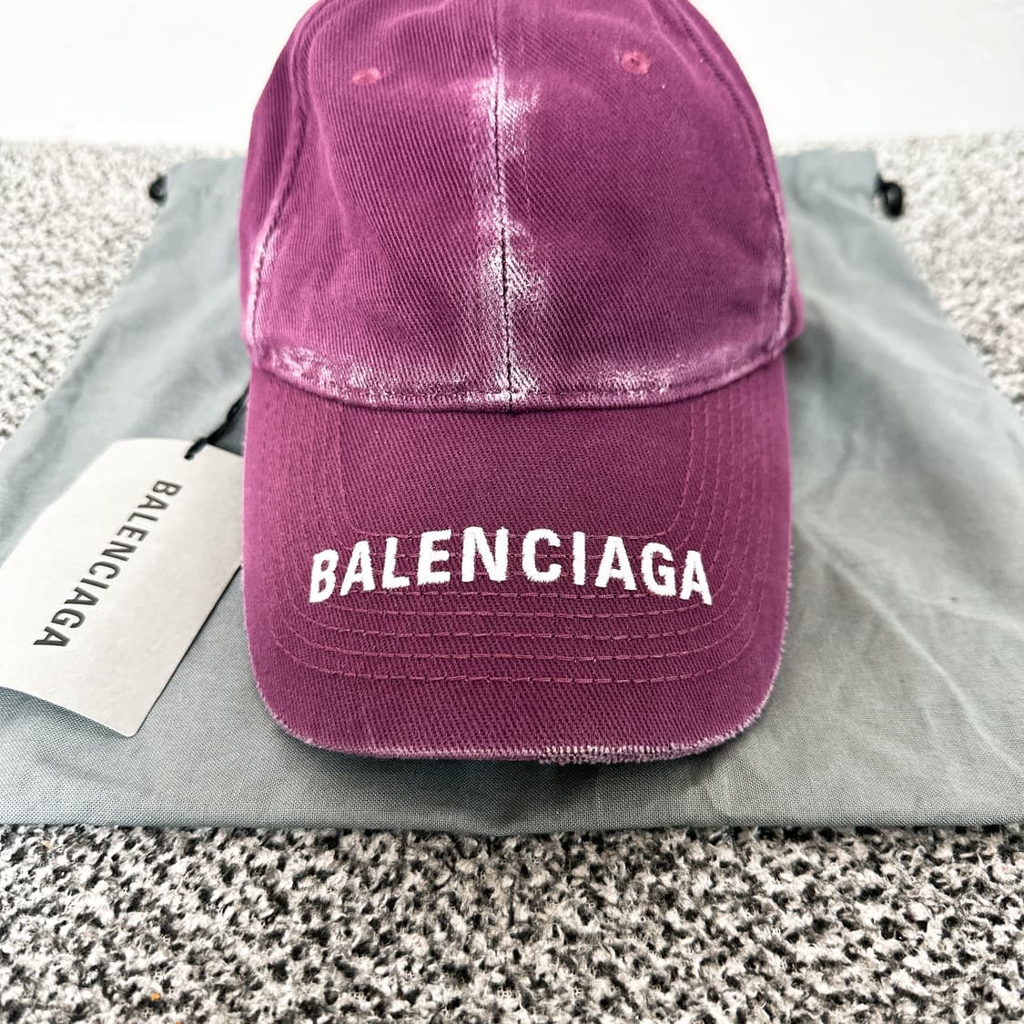 (정품/새상품) BALENCIAGA 발렌시아가 여성 퍼플 로고 볼캡 상품이미지2