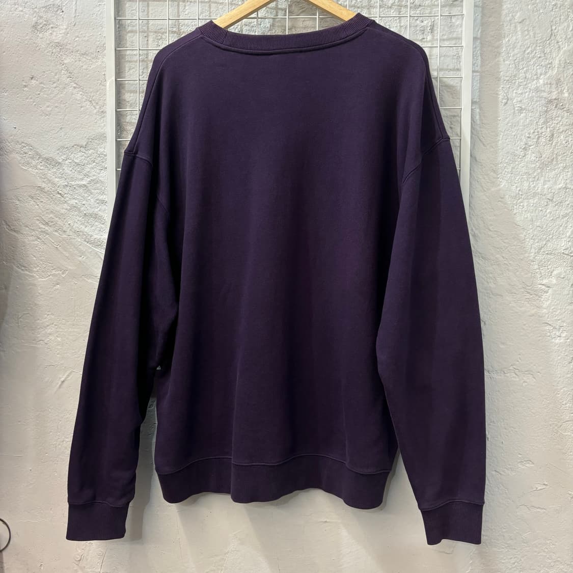 아크네 스튜디오 스톡홀름 퍼플 스웻셔츠 M 상품이미지2