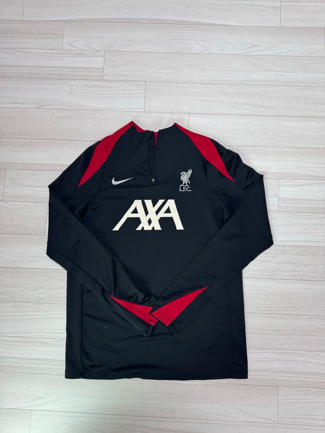 나이키 드릴탑 팝니다 상품이미지1