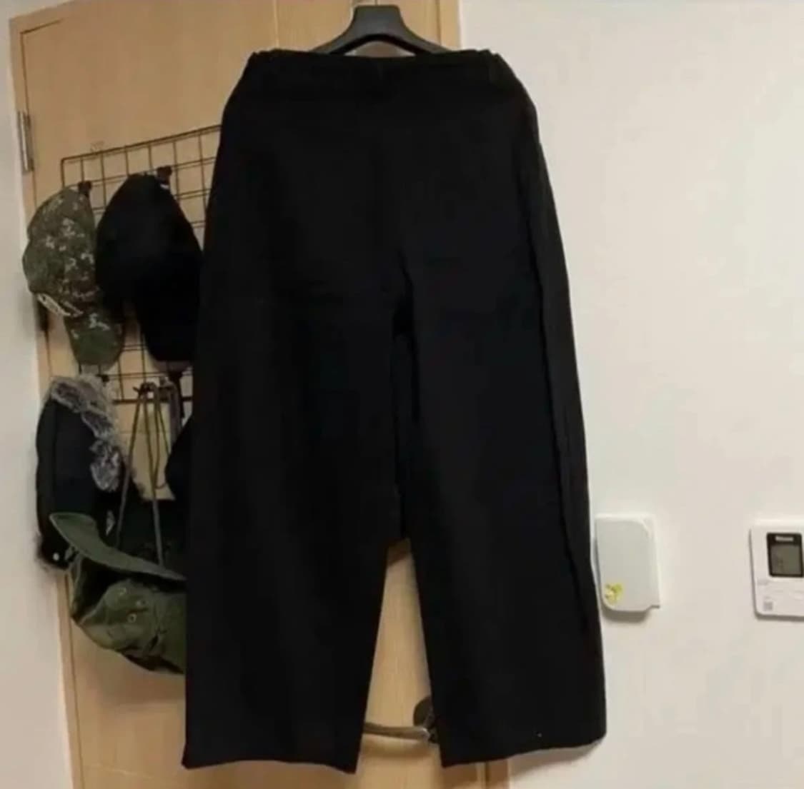 (S)굿라이프웍스 택없새상품 와이드절개벌룬블랙 상품이미지3