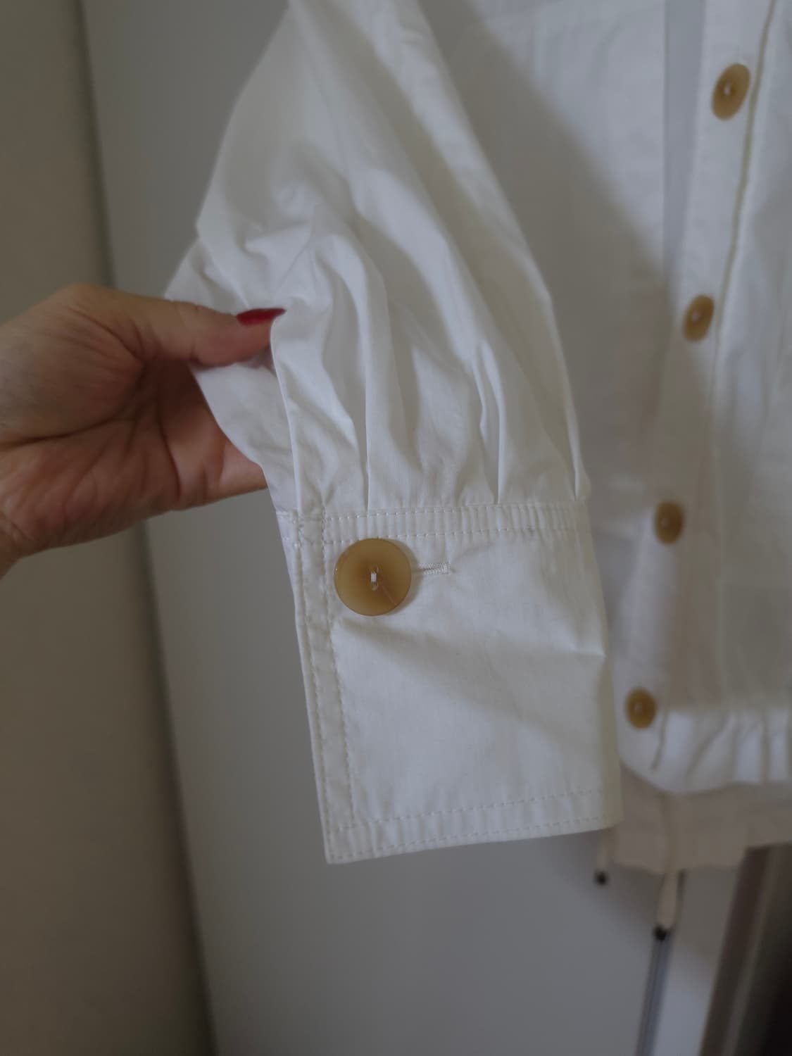 더 엣지 화이트 셔츠 블라우스 (허리 스트링) 상품이미지5