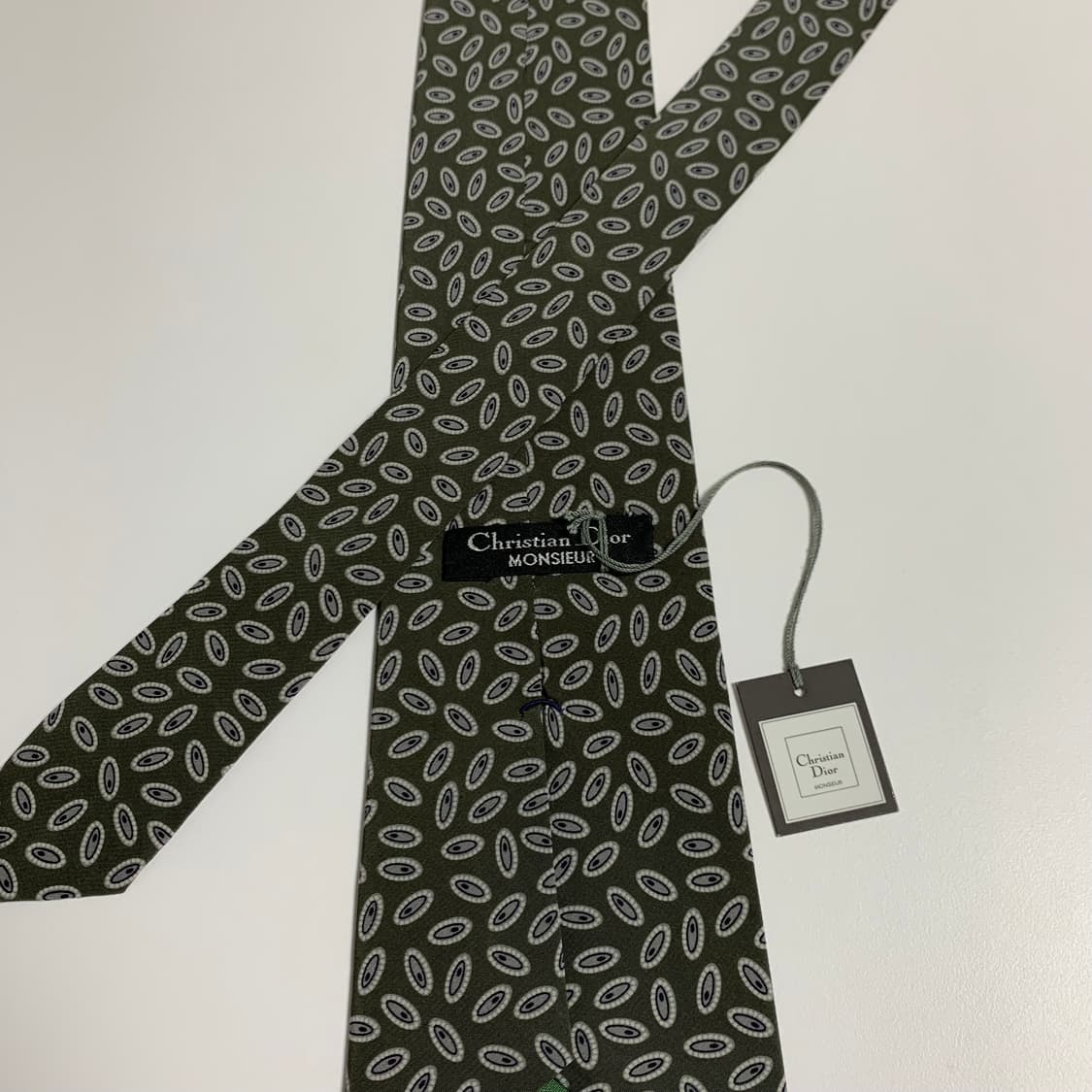 크리스찬 디올 택 달린 미품 명품넥타이 A+등급 8.5cm 상품이미지5