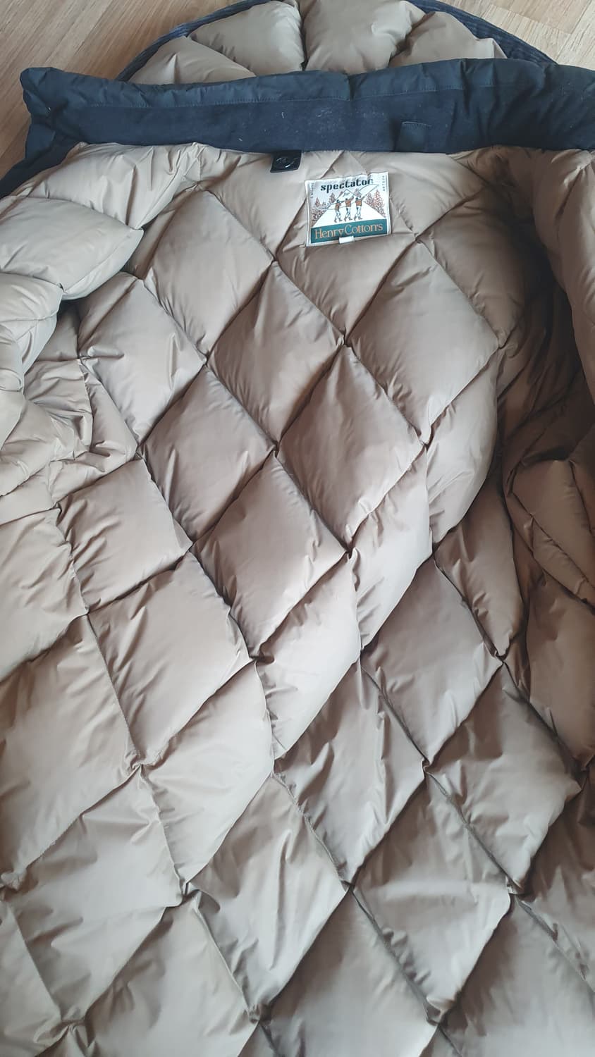 헨리코튼x스펙테이터 블랙 패딩 100 상품이미지8