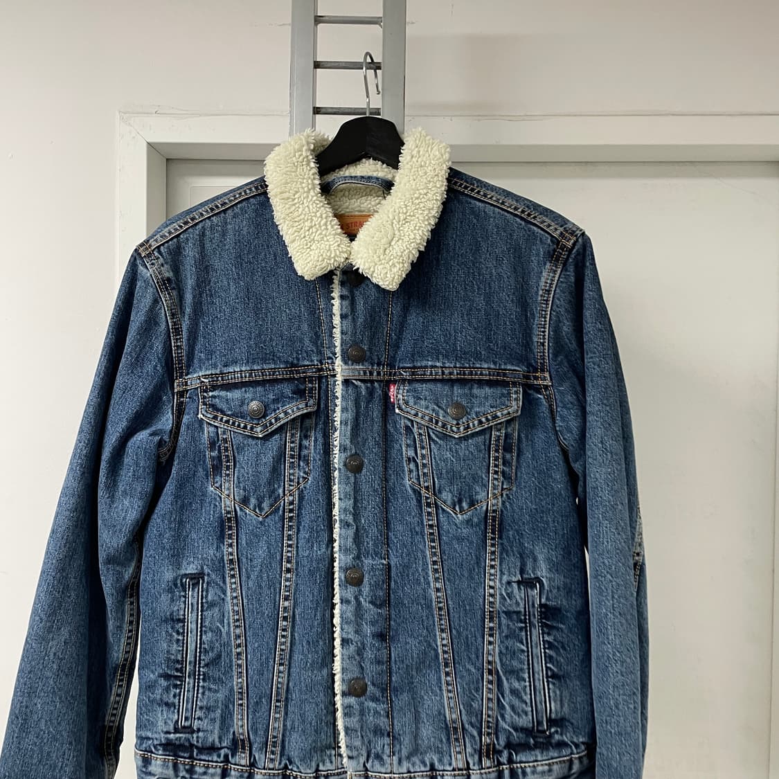 리바이스 쉐르파 데님 자켓 S 상품이미지2