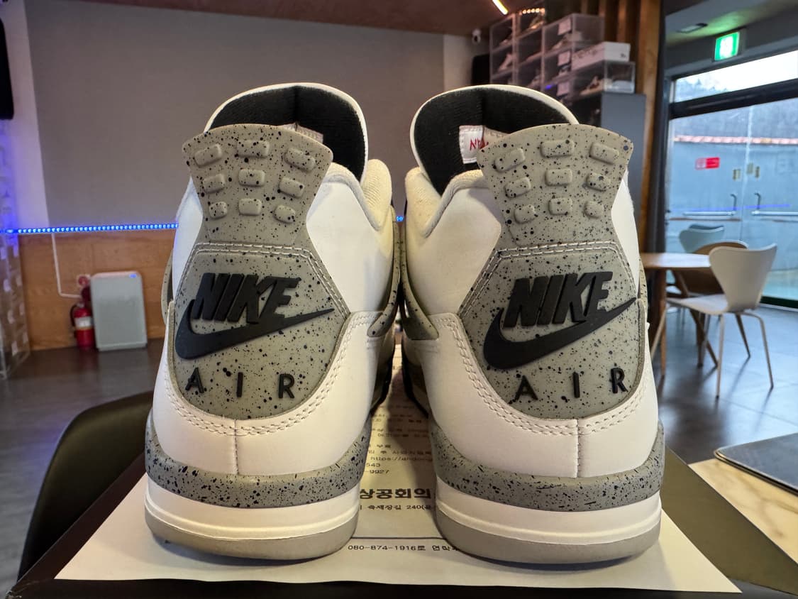 (정품) 조던4 화이트 시멘트 265 팝니다 상품이미지4