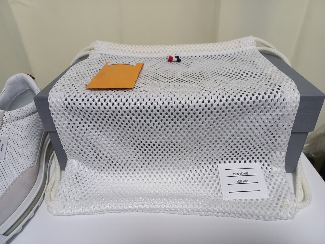 [새상품,280]톰브라운 테크러너 클리어솔 스니커즈 상품이미지6