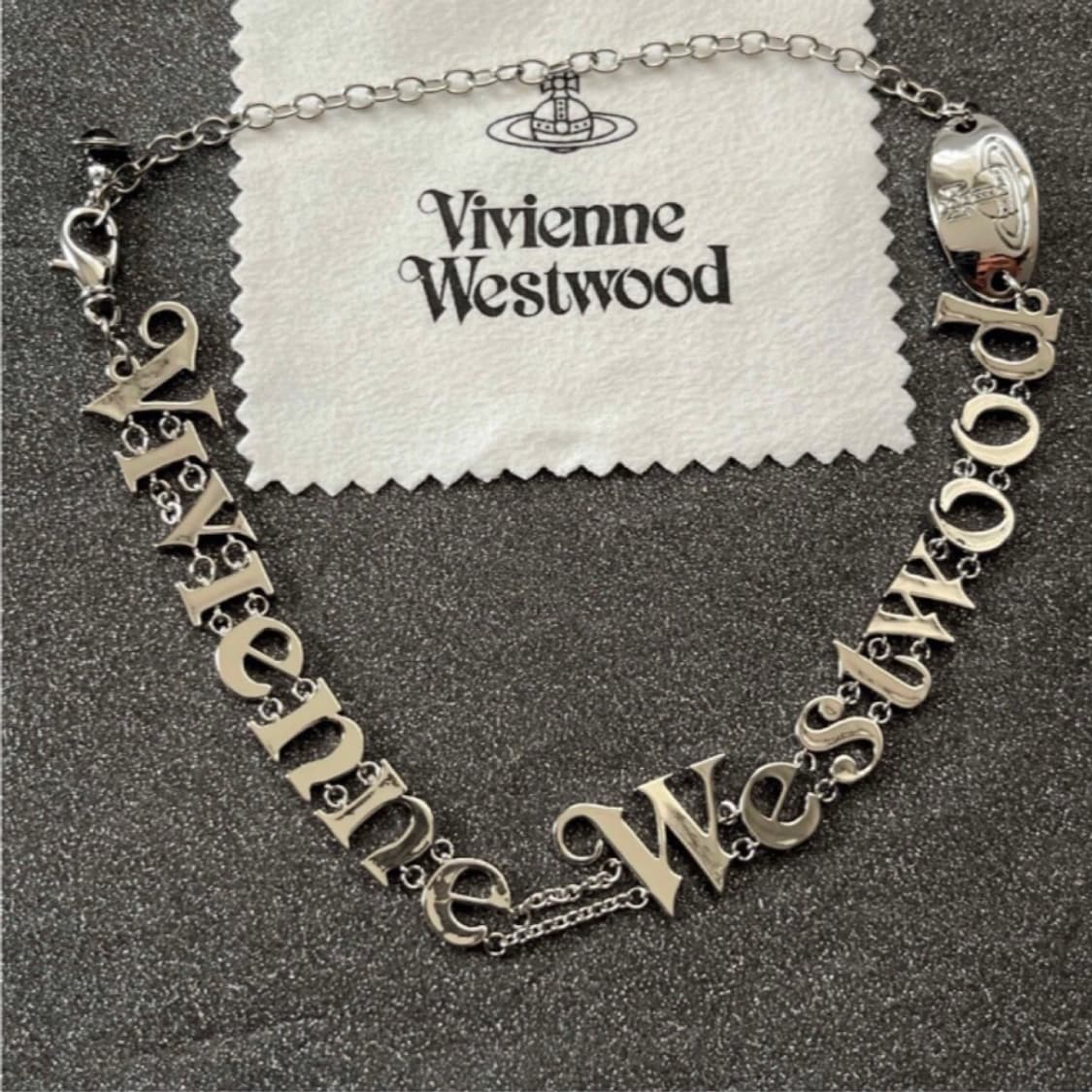 비비안웨스트우드 아카이브 레터링 orb 각인 초커 목걸이 상품이미지5