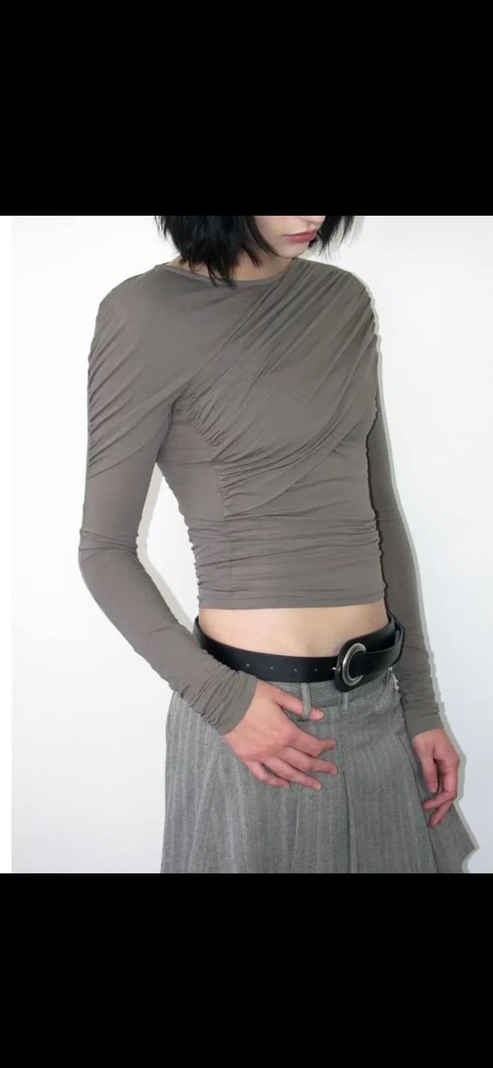 *해외출국으로 판매중단예정*디자이너브랜드 동령 셔링드레이프 티셔츠 베이지 상품이미지7