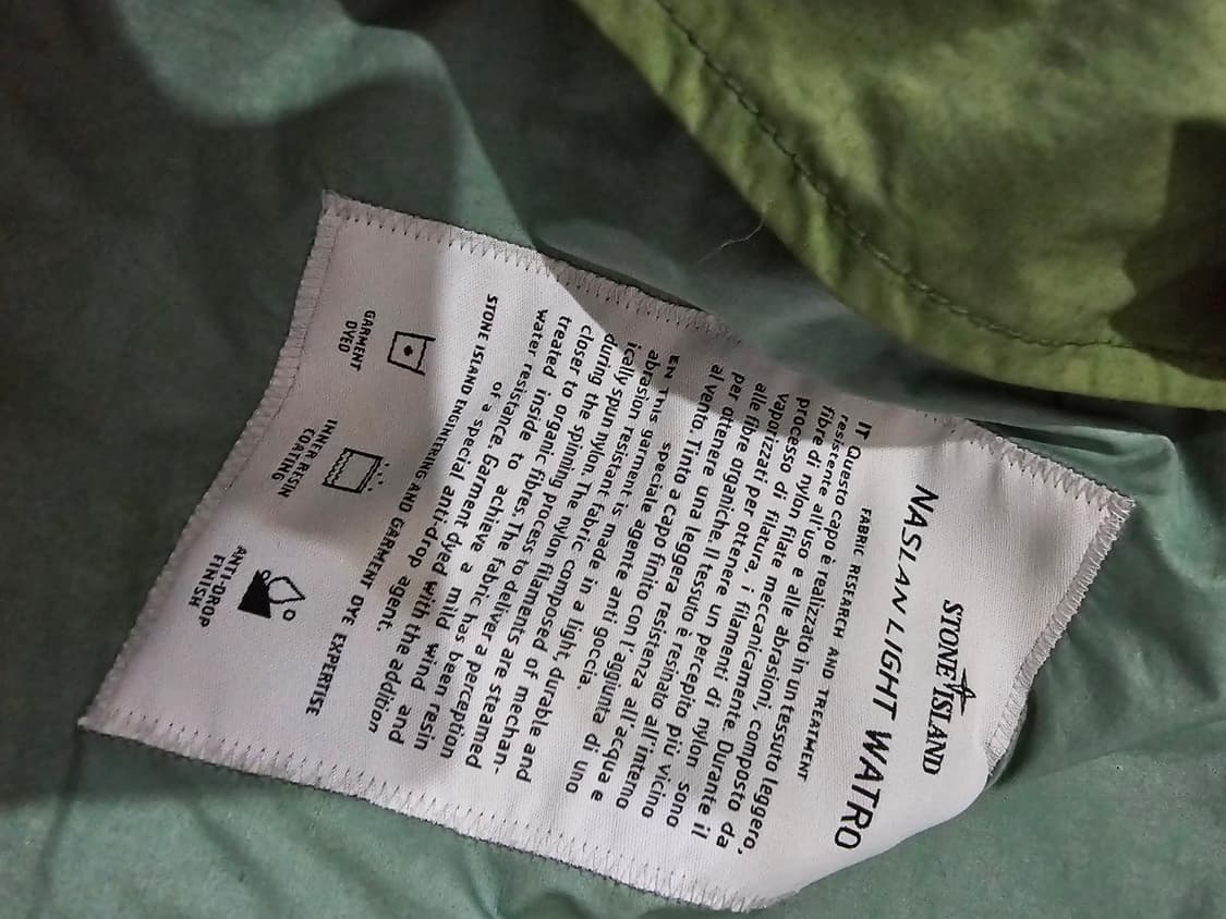 정품 22SS 스톤아일랜드 후드 나슬란 와트로 자켓 100 / L 상품이미지5