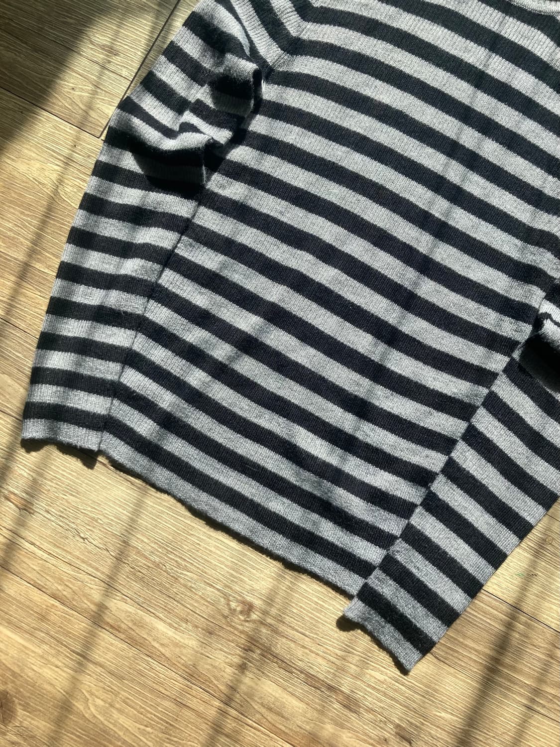 기보로스 GIVOLS 슈가슈가룬 쇼콜라 나나 펑크 단가라 긴 팔 쭉티 터 상품이미지3