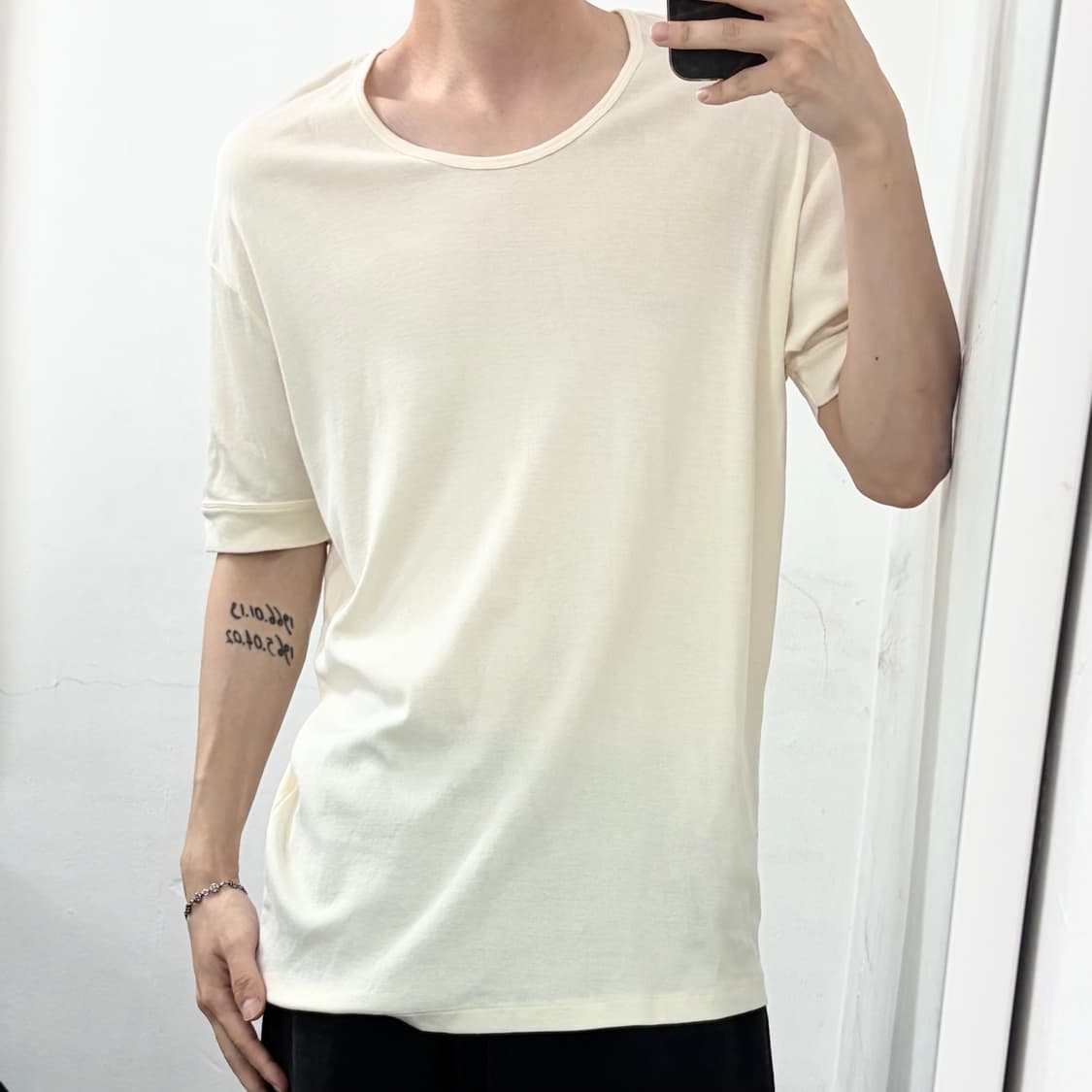 르메르 23SS 크루넥 반팔 티셔츠 상품이미지1
