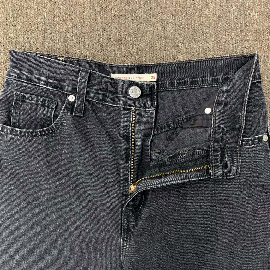 [27] 리바이스 하이웨스트 와이드 스트레이트핏 데님팬츠 상품이미지4