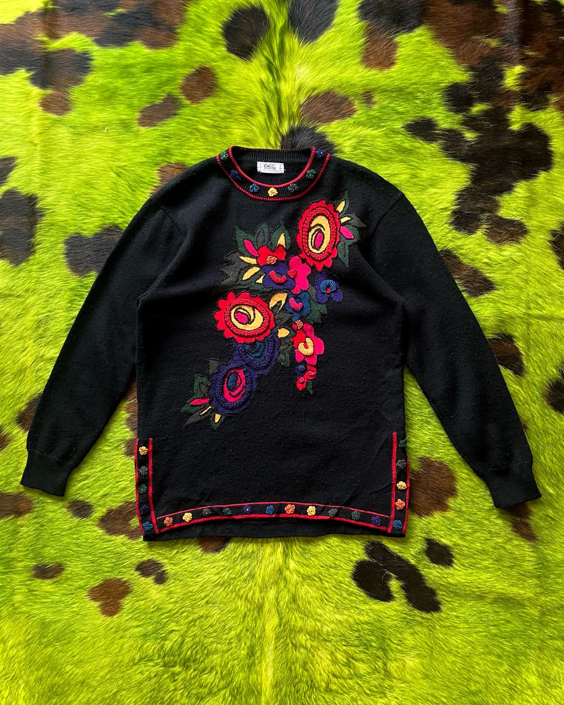 1990s Lamanie 3D Floral Trim Wool Knit 상품이미지4