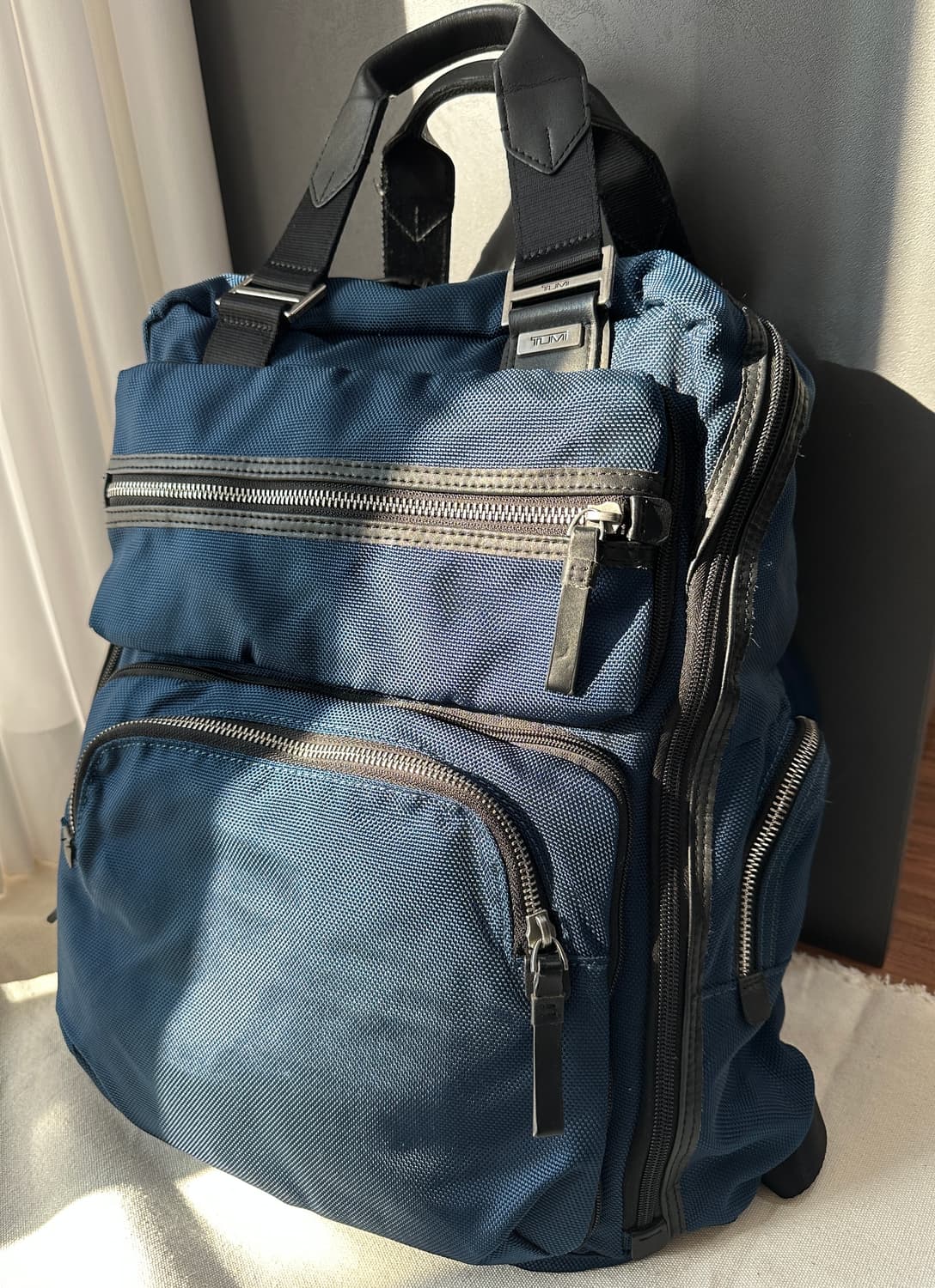 투미 브리프케이스 녹스 백팩 상품이미지1