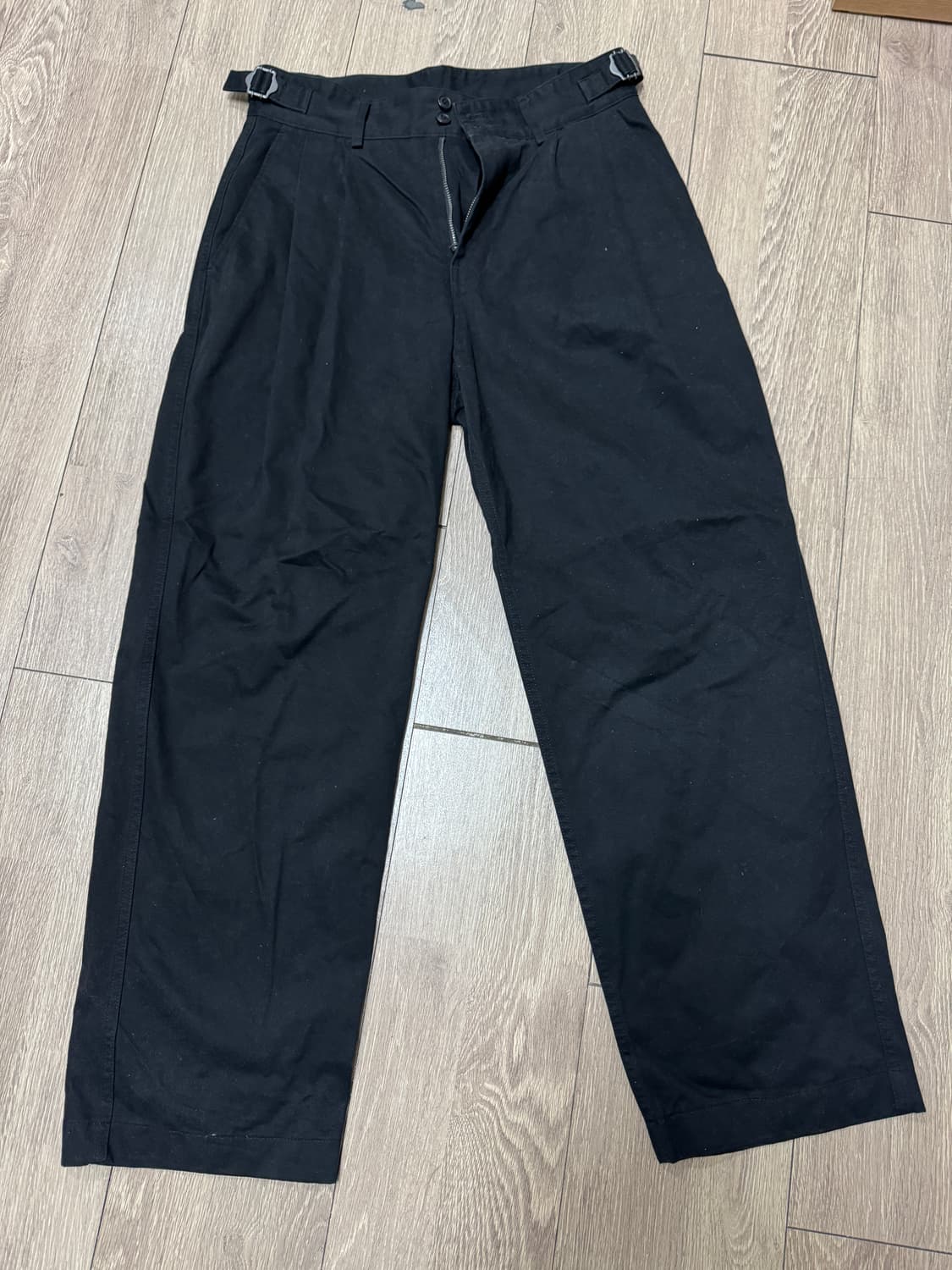 25Fw 어나더오피스 산티아고 치노 팬츠 블랙 0 상품이미지1